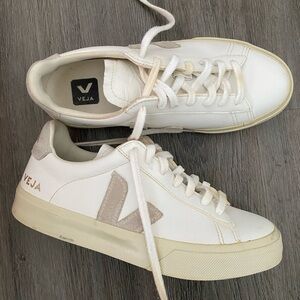 Veja Women's White and Cream Suede Sneakers